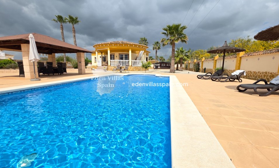 Revente - Maison de campagne - Catral