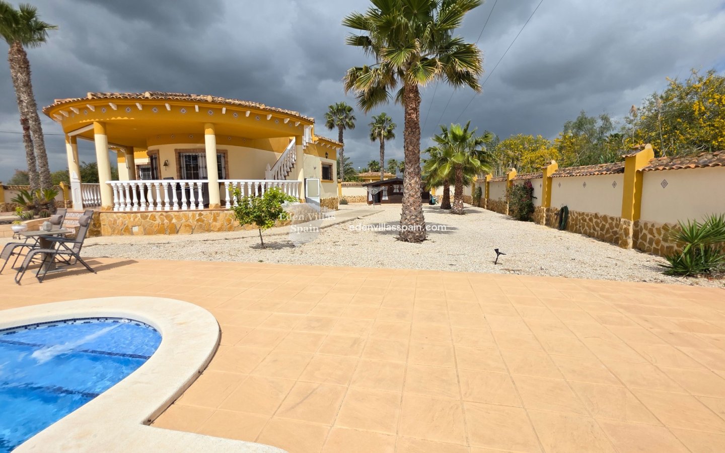 Revente - Maison de campagne - Catral