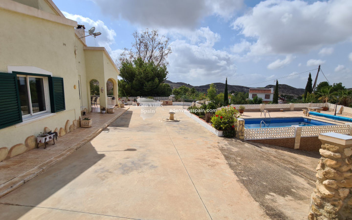 Revente - Maison de campagne - Crevillente