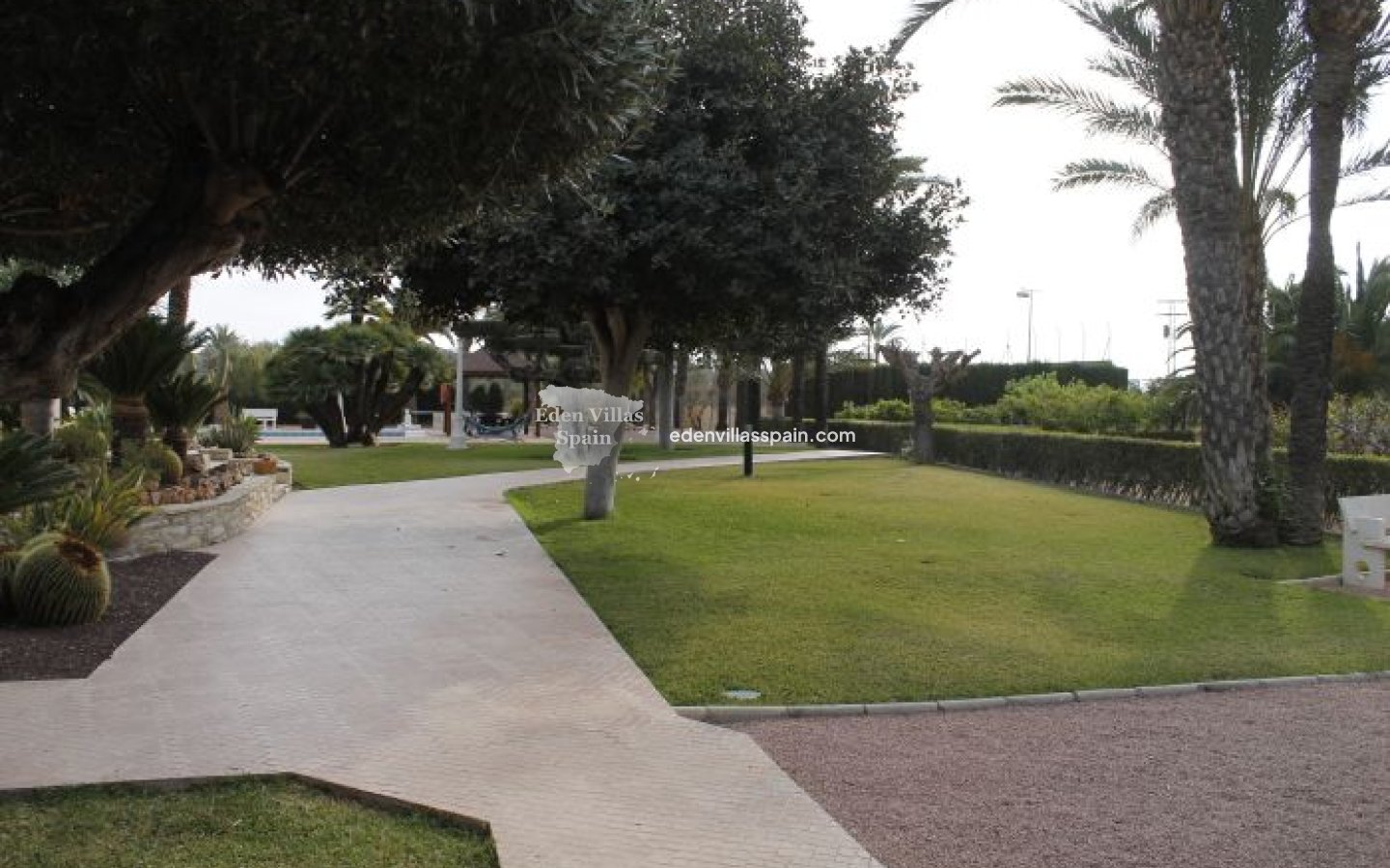 Revente - Maison de campagne - Elche