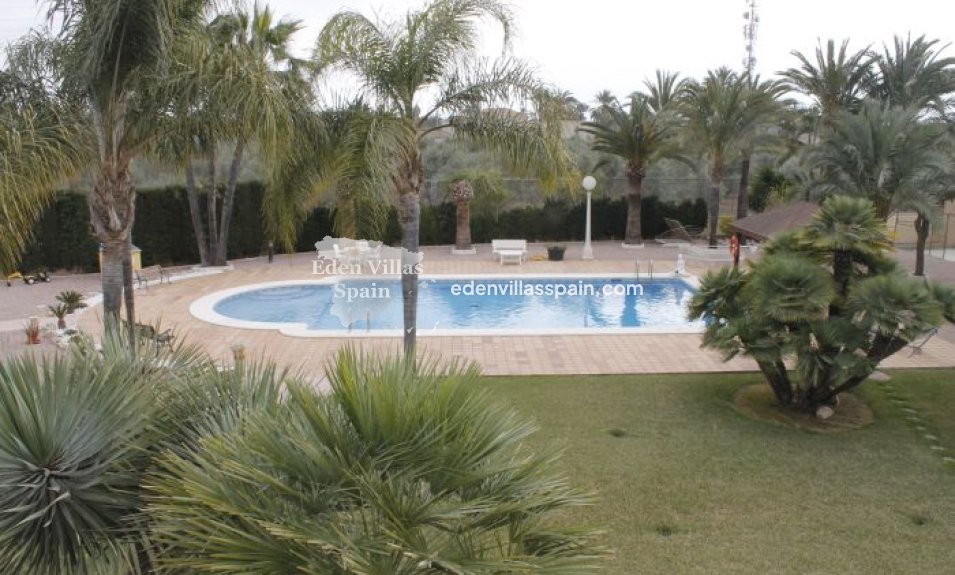Revente - Maison de campagne - Elche