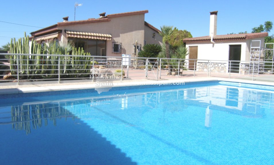 Revente - Maison de campagne - Elche