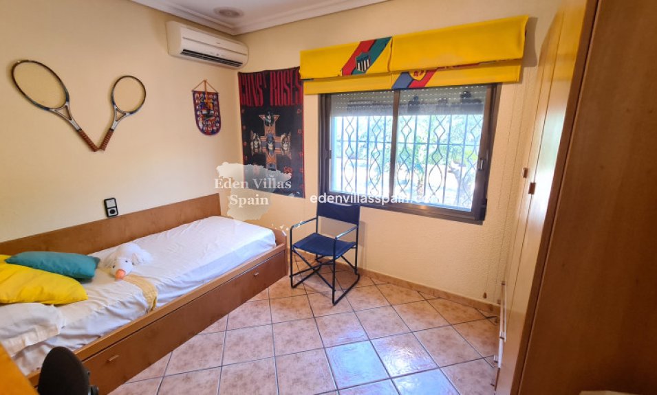 Revente - Maison de campagne - Elche