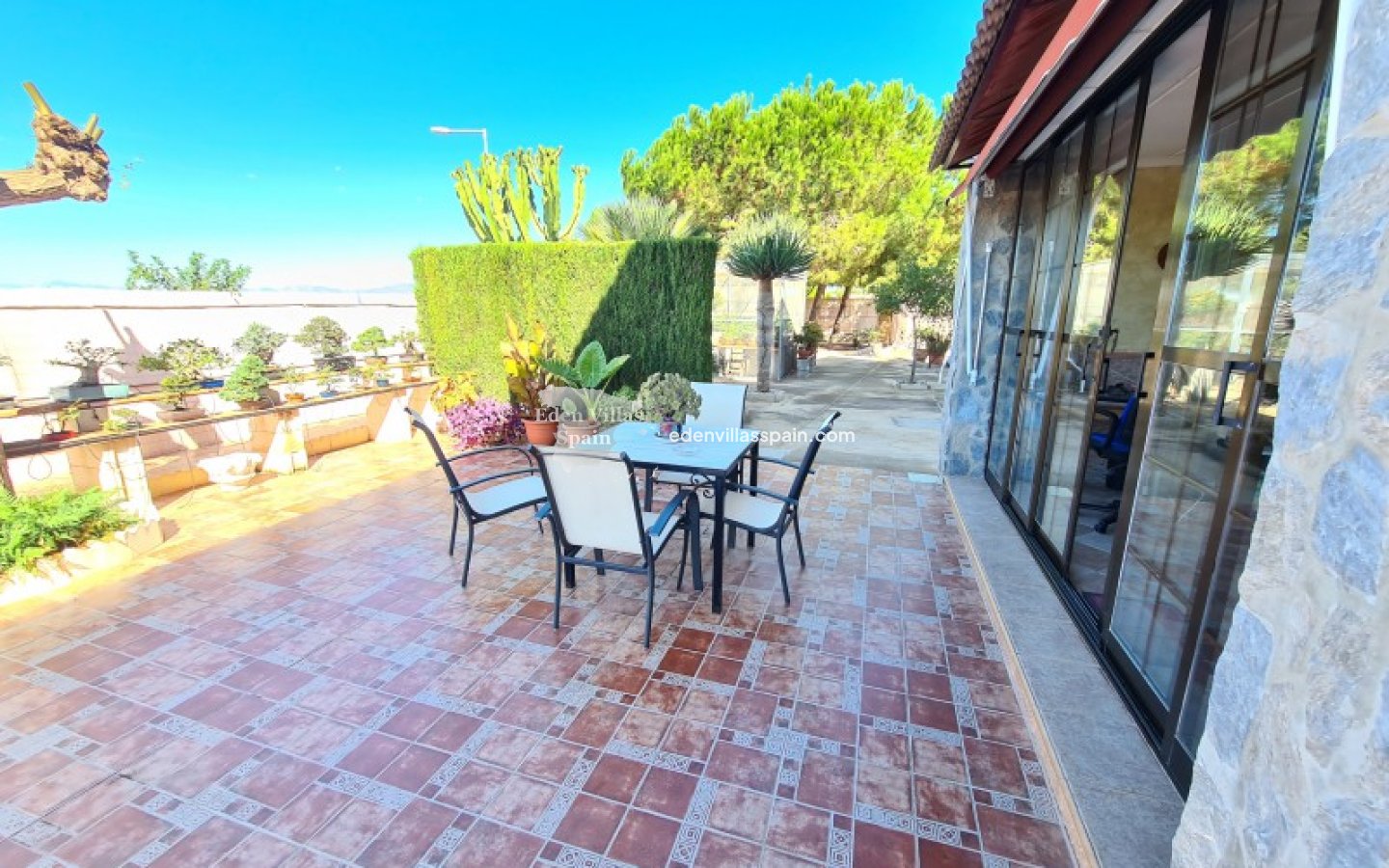 Revente - Maison de campagne - La Marina