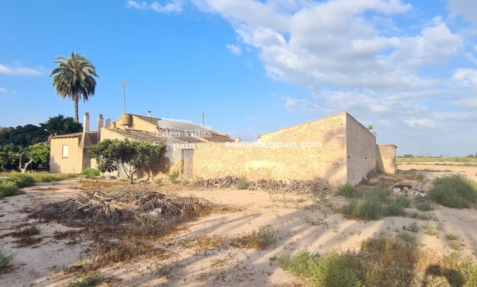 Revente - Maison de campagne - La Marina