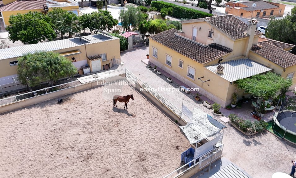 Revente - Maison de campagne - La Marina