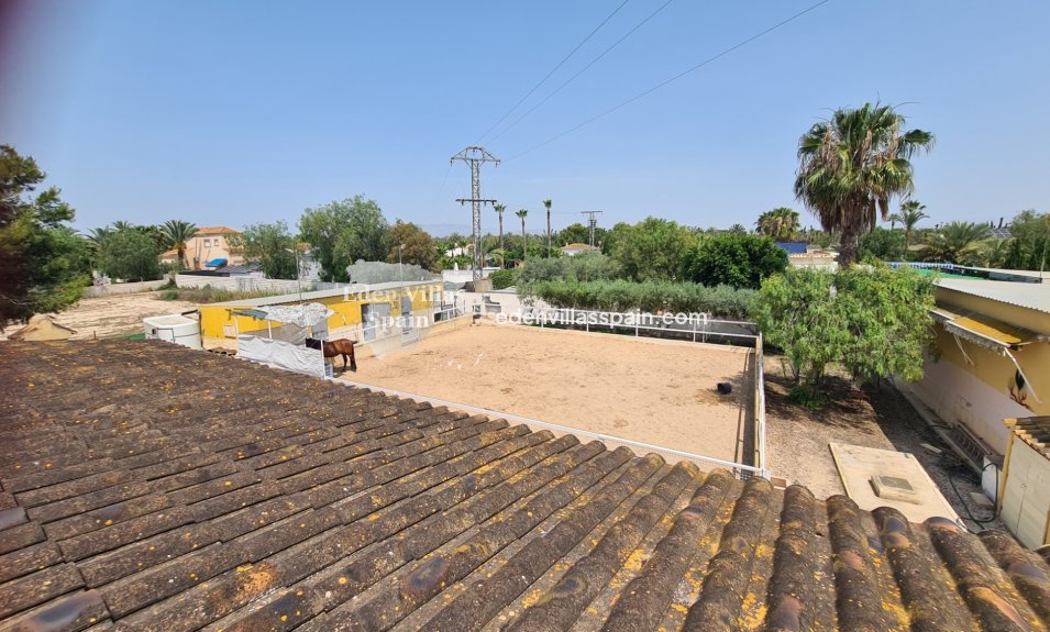 Revente - Maison de campagne - La Marina