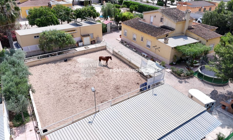 Revente - Maison de campagne - La Marina