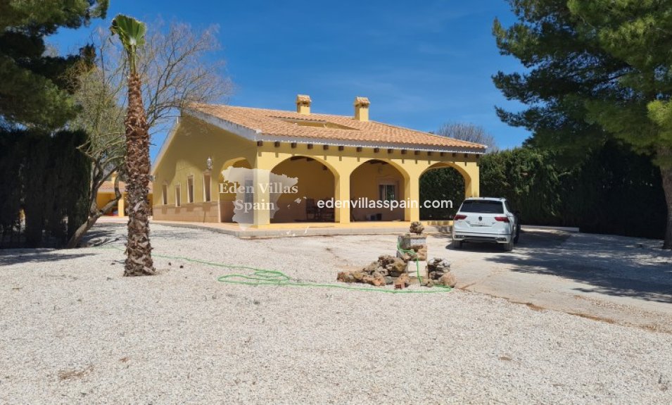 Revente - Maison de campagne - Salinas