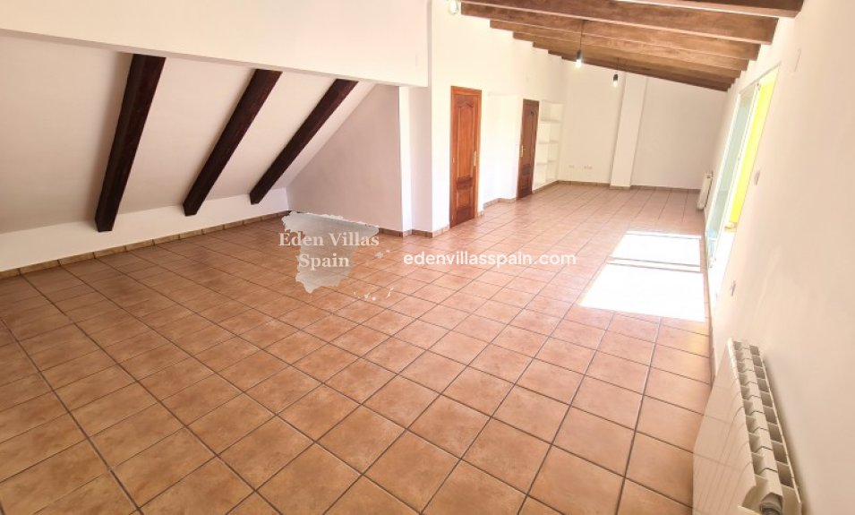Revente - Maison de campagne - Salinas