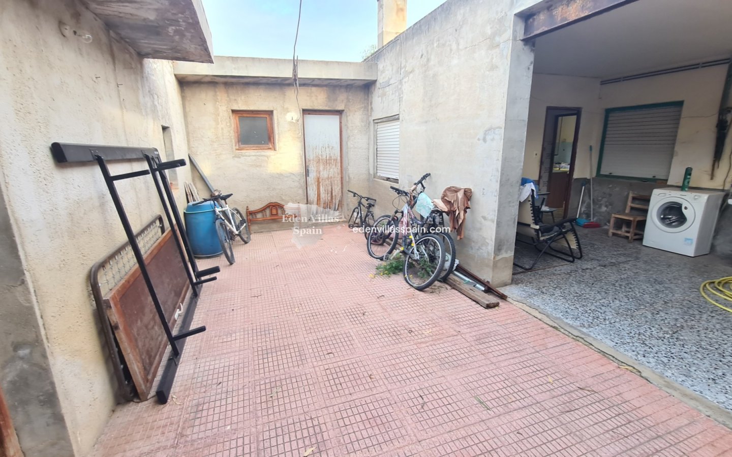 Revente - Maison de campagne - Santa Pola