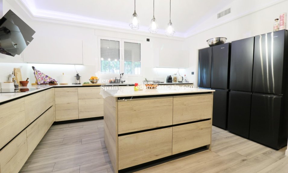 Revente - Maison de campagne - Santa Pola