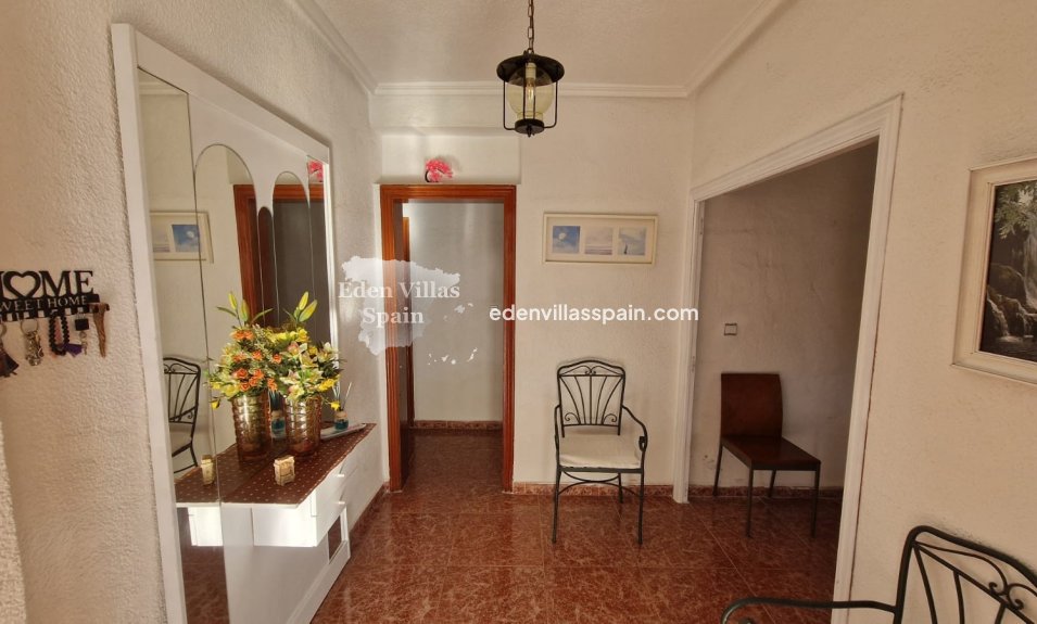 Revente - Maison de campagne - Santa Pola