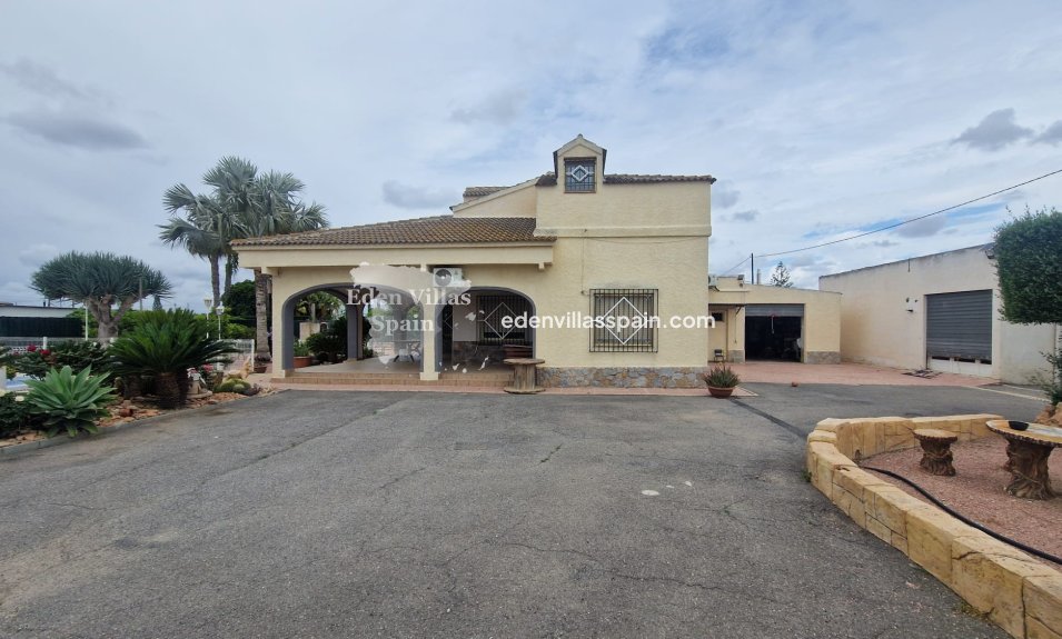 Revente - Maison de campagne - Santa Pola