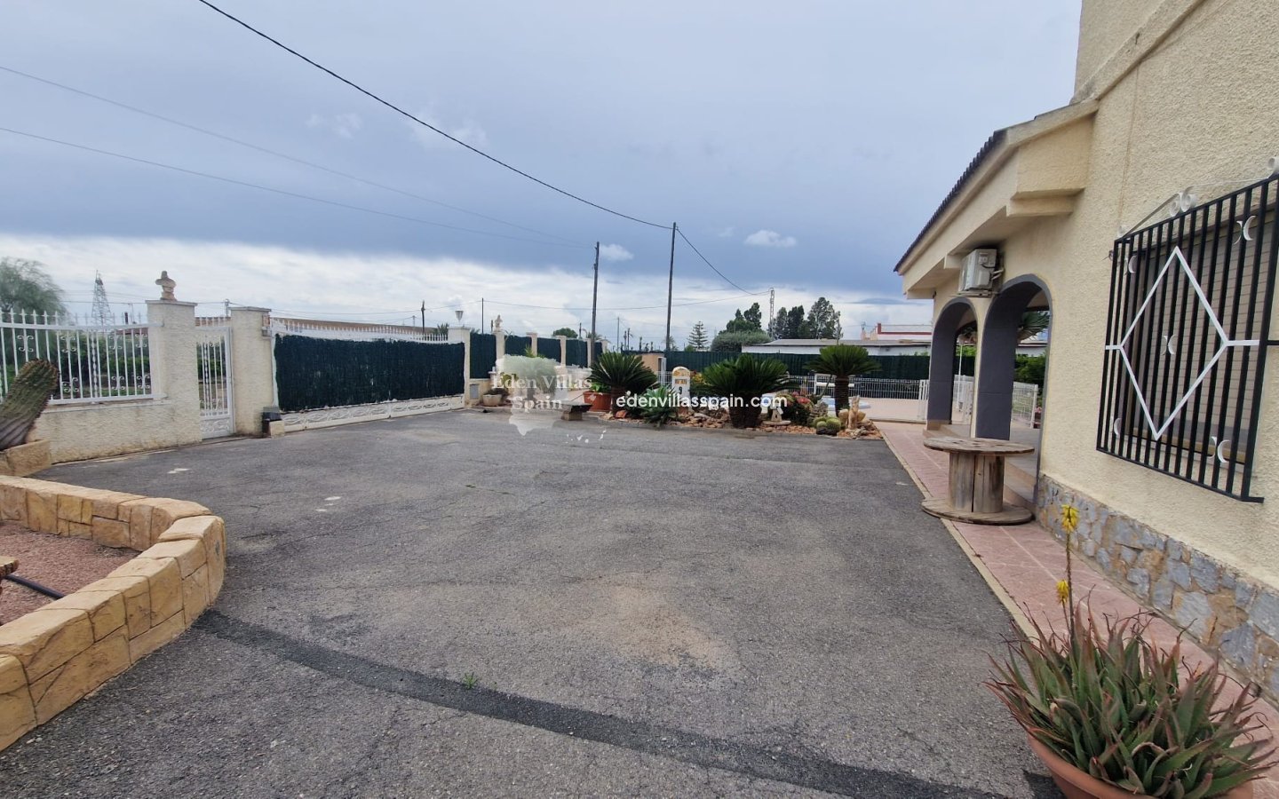 Revente - Maison de campagne - Santa Pola