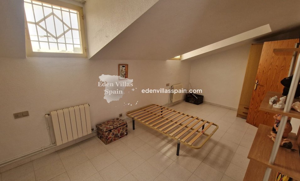Revente - Maison de campagne - Santa Pola