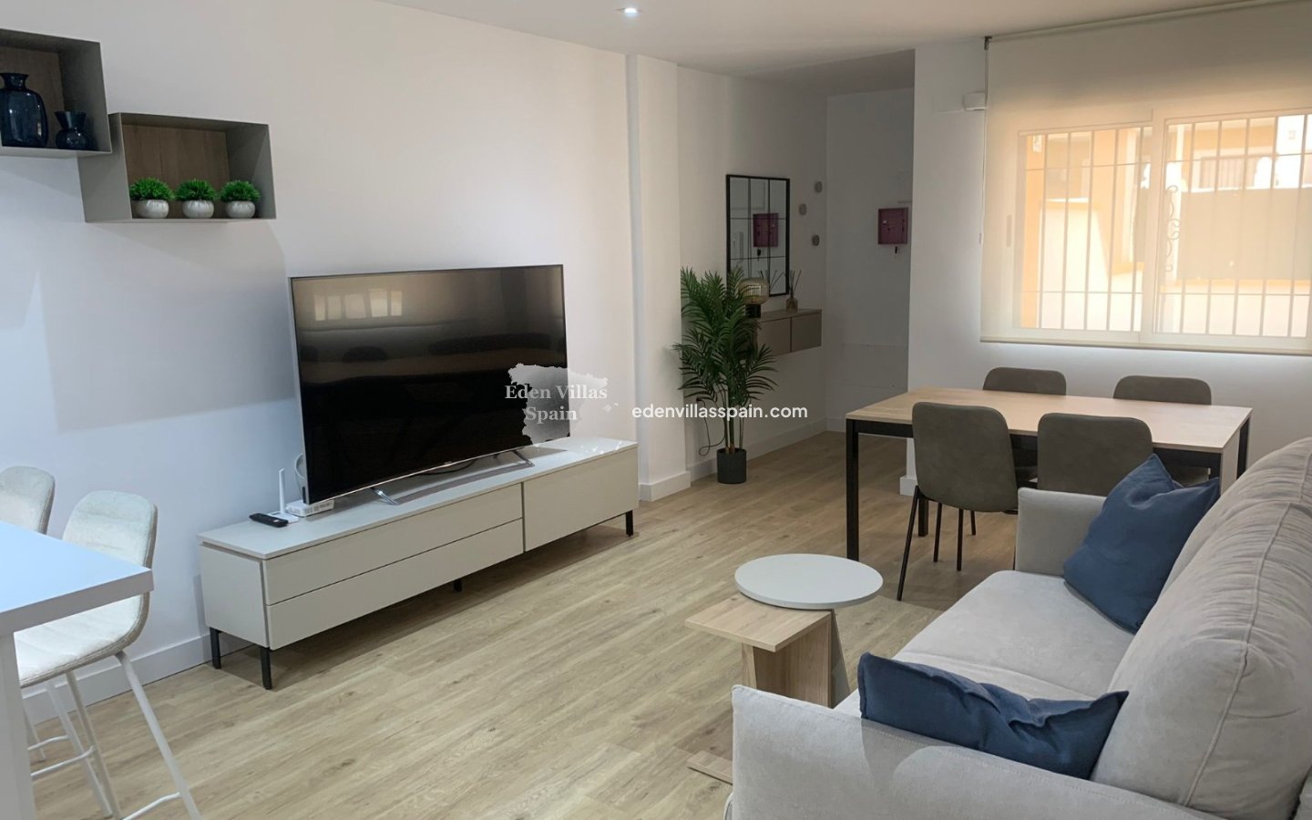 Segunda Mano - Apartamento en la costa - Arenales del Sol