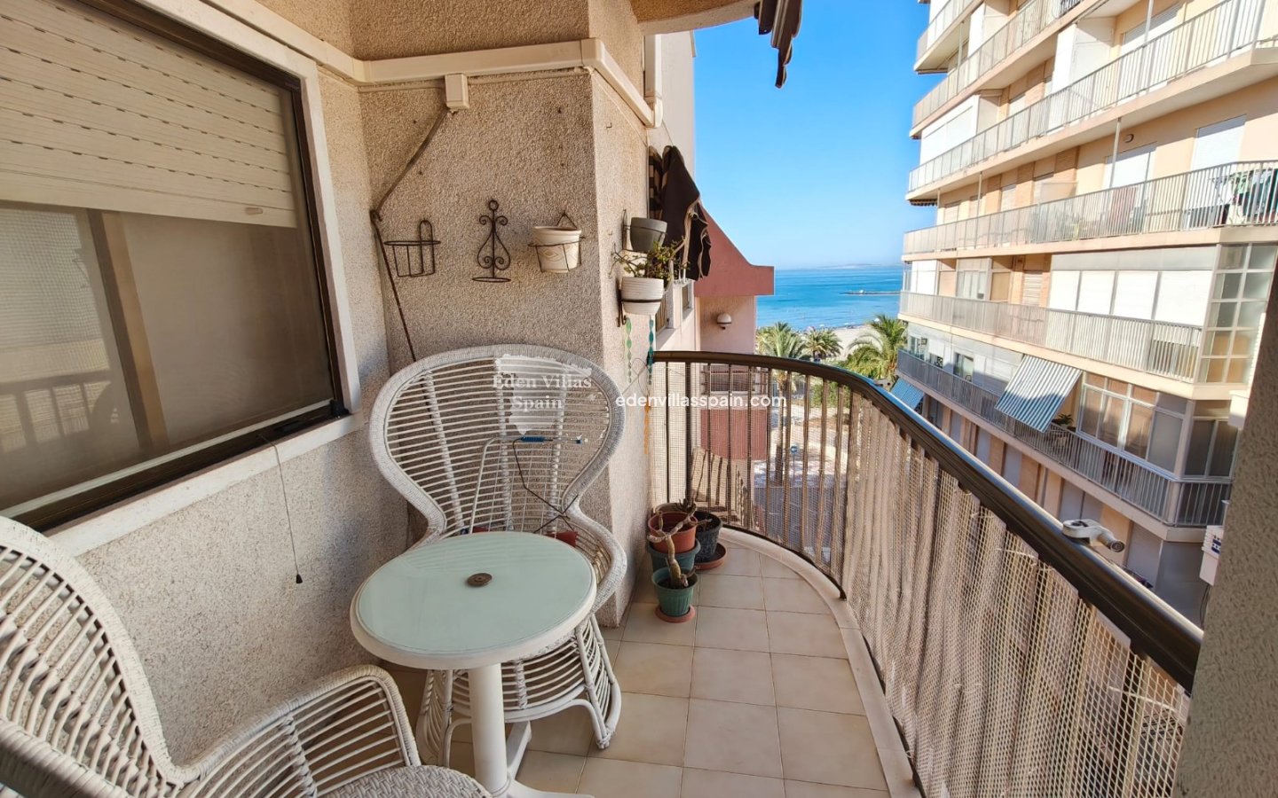 Segunda Mano - Apartamento en la costa - Santa Pola