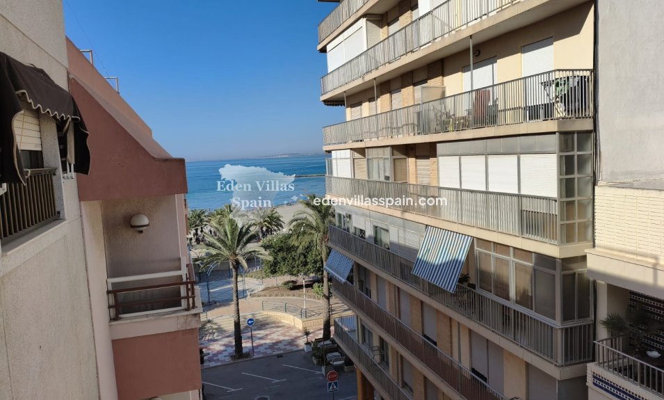 Segunda Mano - Apartamento en la costa - Santa Pola