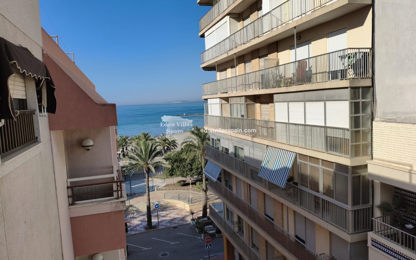 Segunda Mano - Apartamento en la costa - Santa Pola