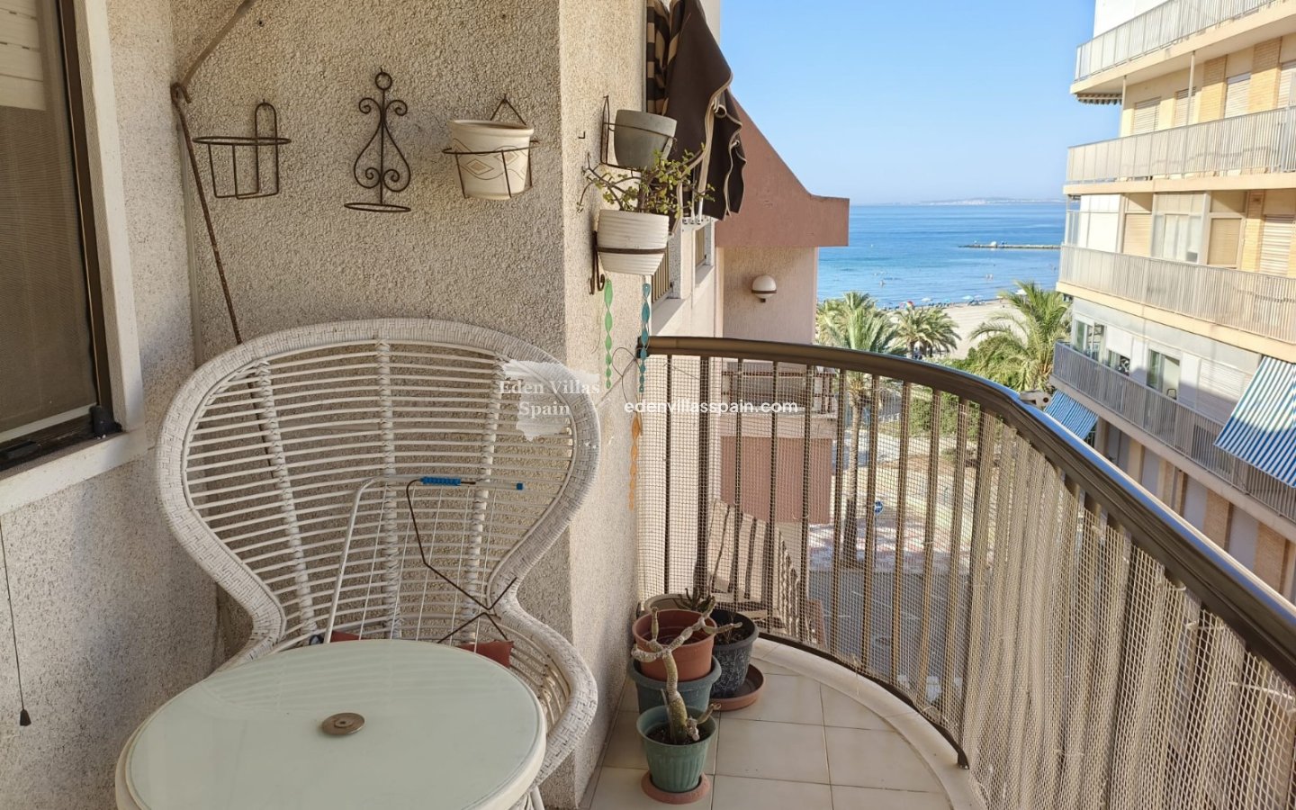 Segunda Mano - Apartamento en la costa - Santa Pola