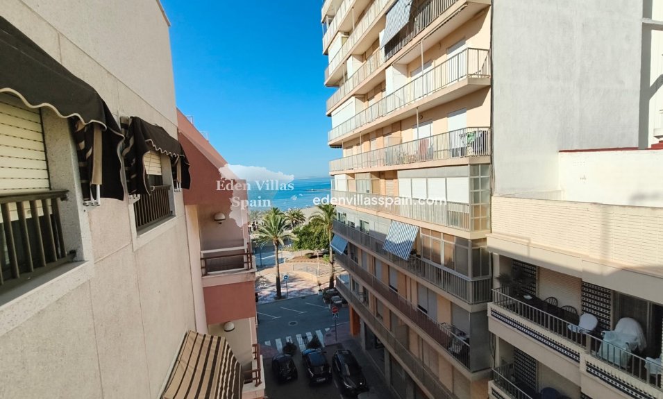 Segunda Mano - Apartamento en la costa - Santa Pola