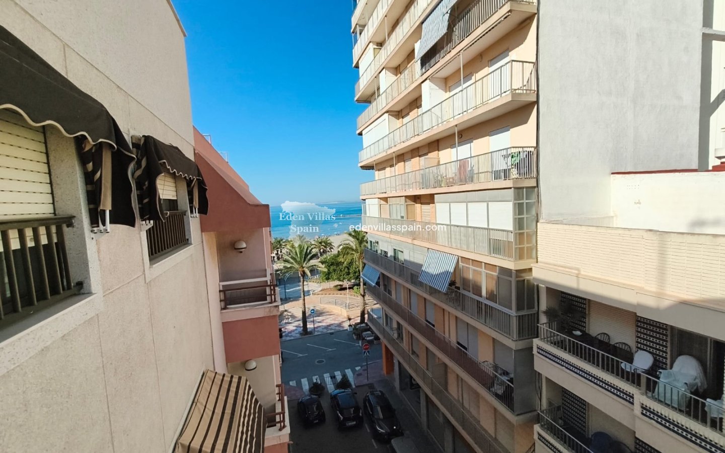 Segunda Mano - Apartamento en la costa - Santa Pola