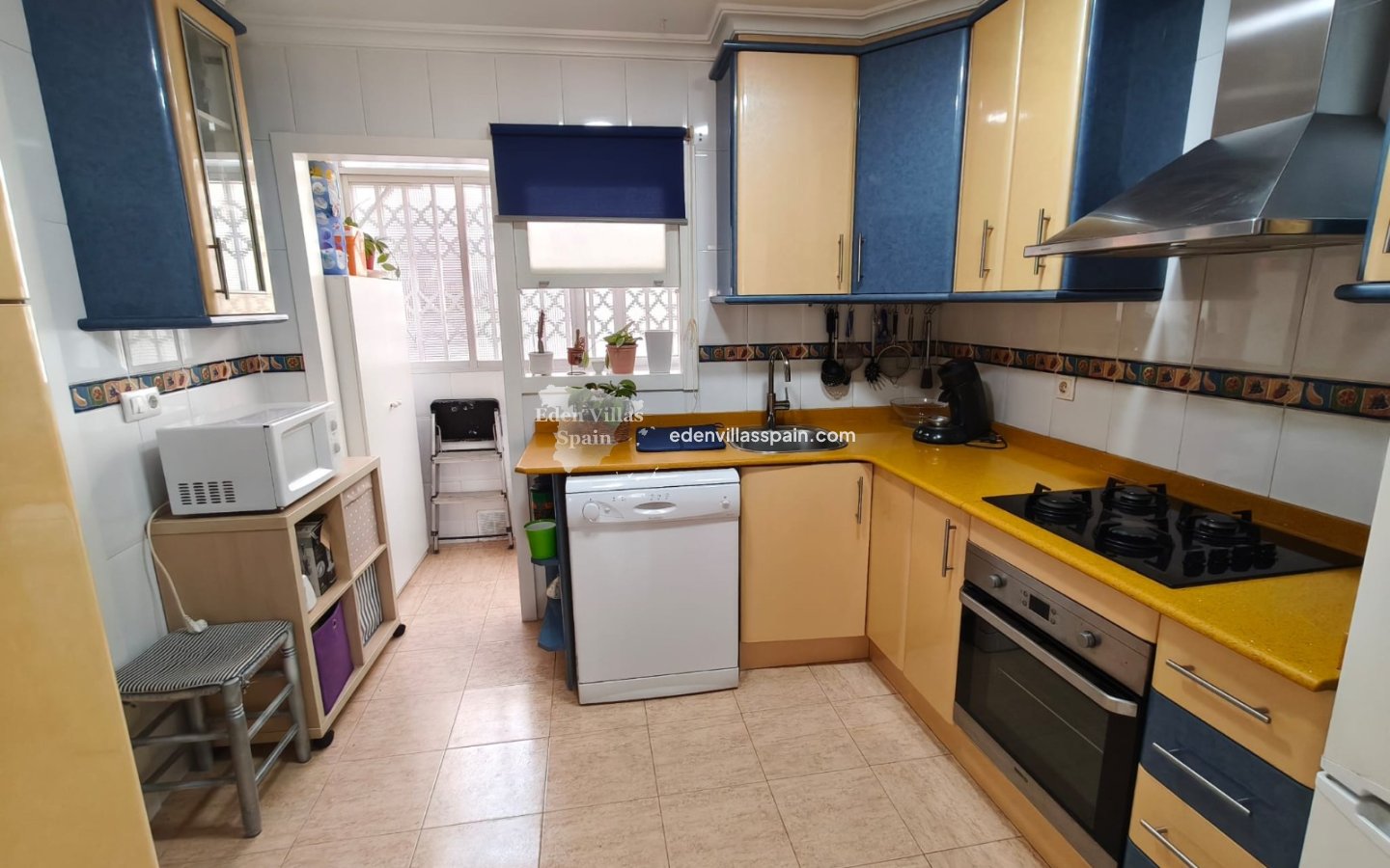 Segunda Mano - Apartamento en la costa - Santa Pola