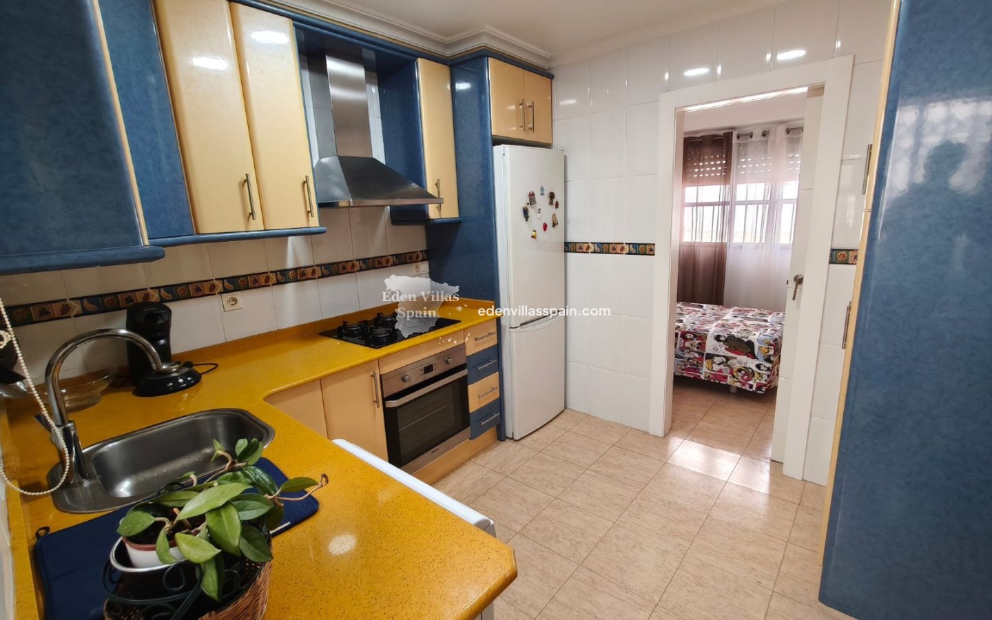 Segunda Mano - Apartamento en la costa - Santa Pola