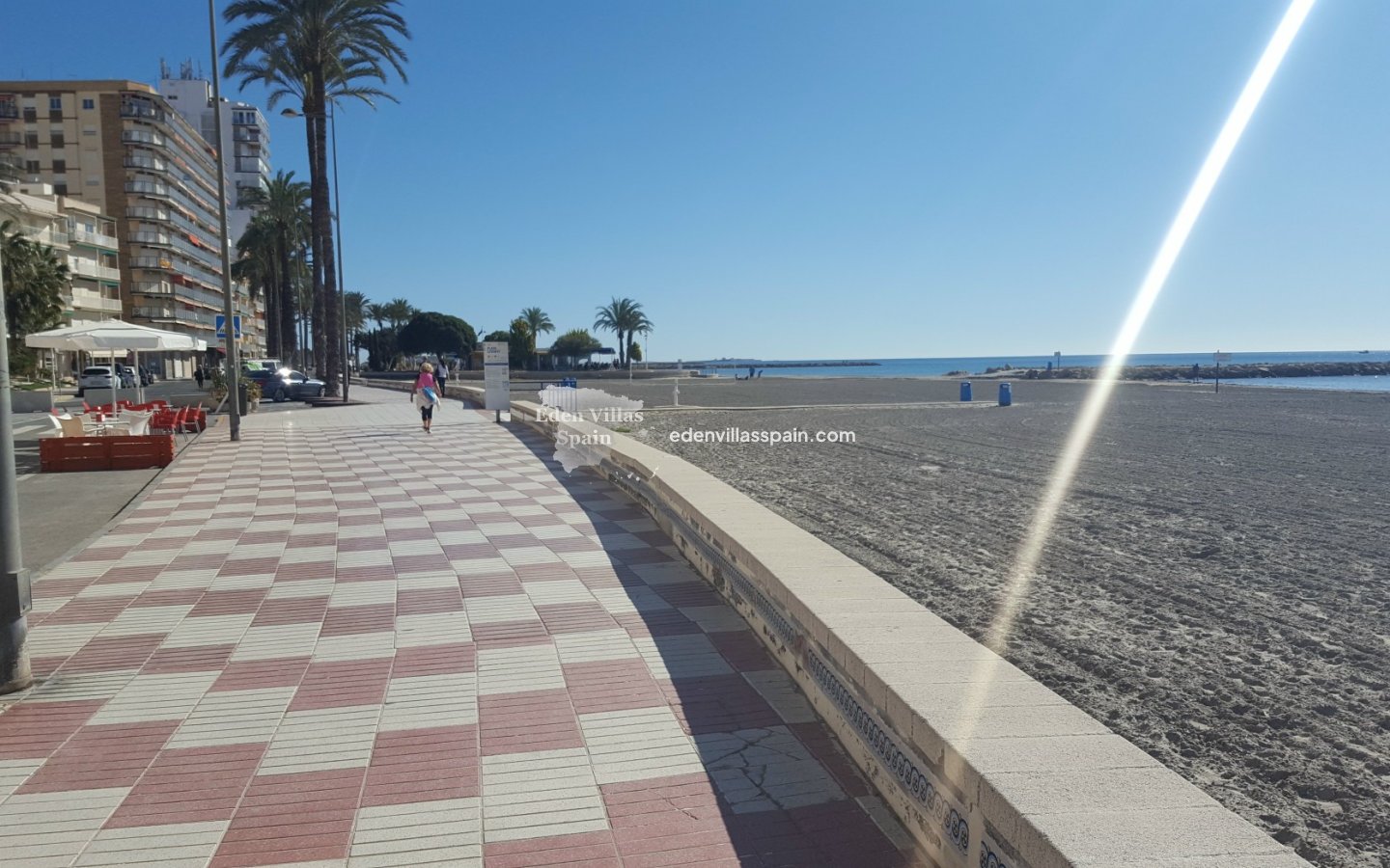 Segunda Mano - Apartamento en la costa - Santa Pola