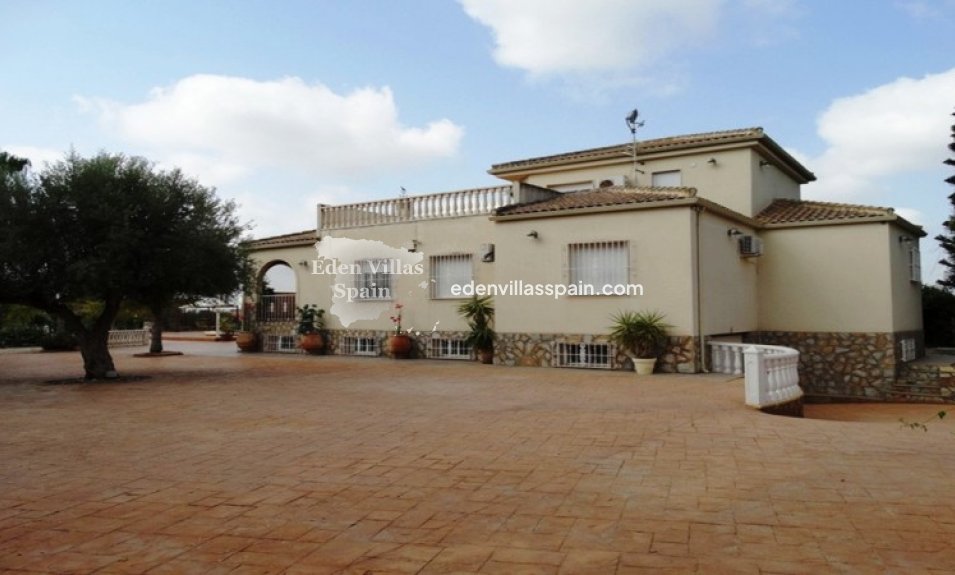 Segunda Mano - Casa de campo - Catral