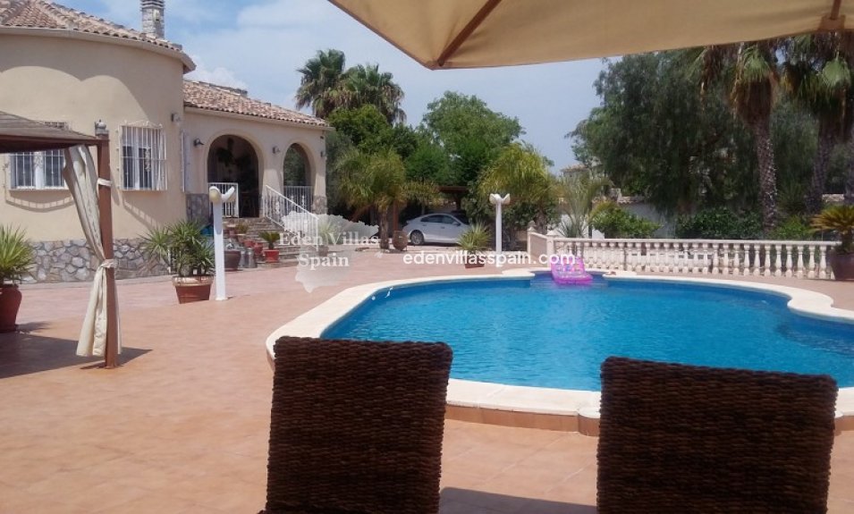 Segunda Mano - Casa de campo - Catral