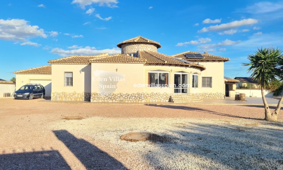 Segunda Mano - Casa de campo - Catral