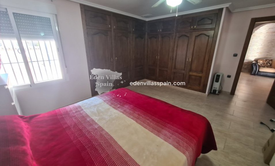 Segunda Mano - Casa de campo - Catral