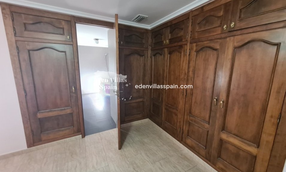 Segunda Mano - Casa de campo - Catral
