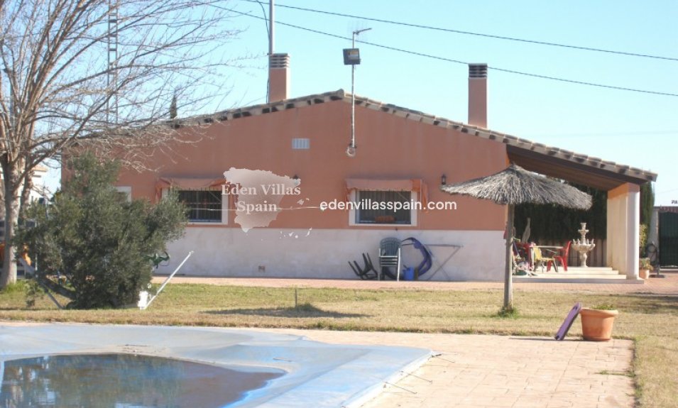 Segunda Mano - Casa de campo - Catral