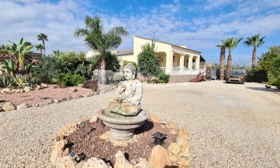 Segunda Mano - Casa de campo - Catral
