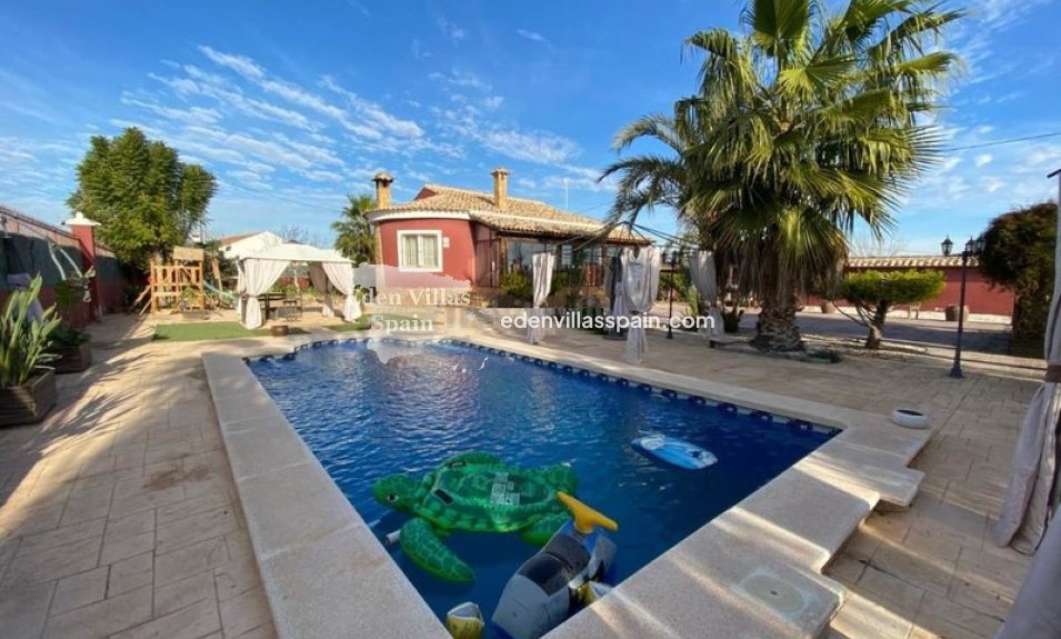 Segunda Mano - Casa de campo - Catral