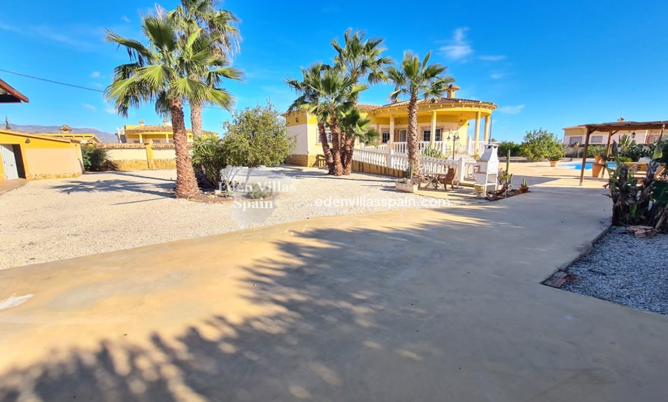 Segunda Mano - Casa de campo - Catral