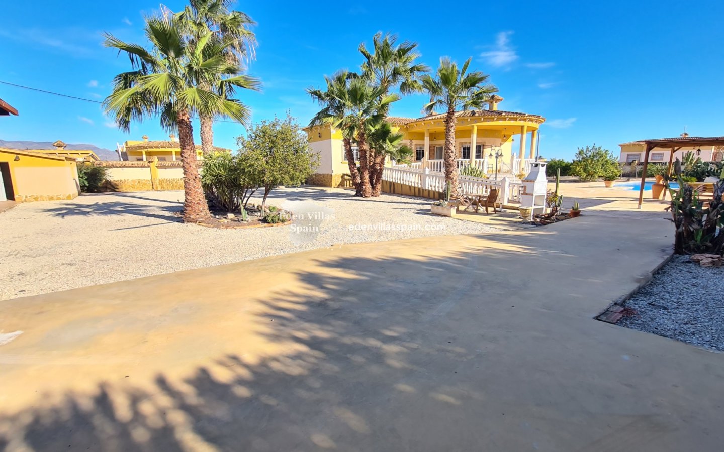 Segunda Mano - Casa de campo - Catral