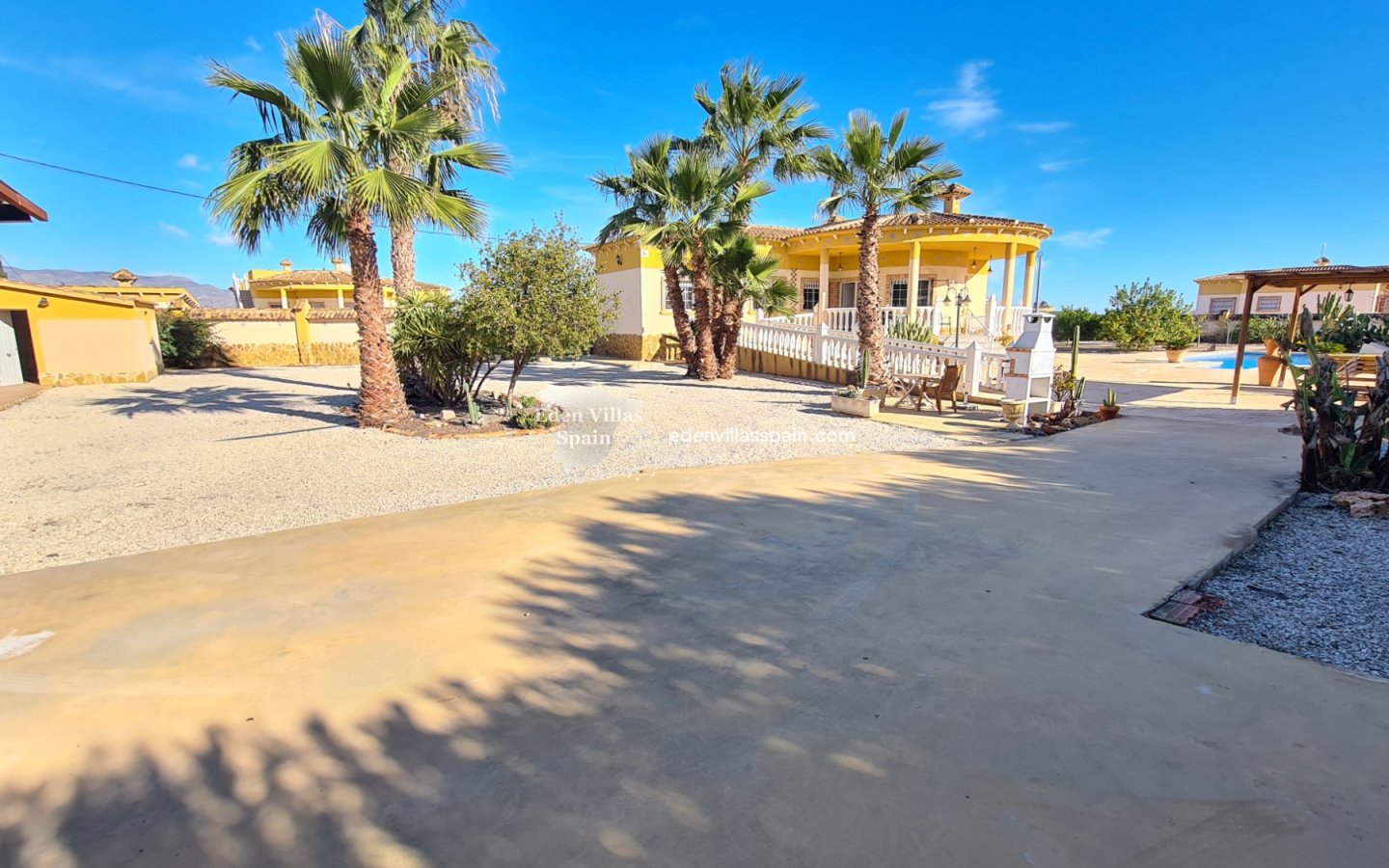 Segunda Mano - Casa de campo - Catral