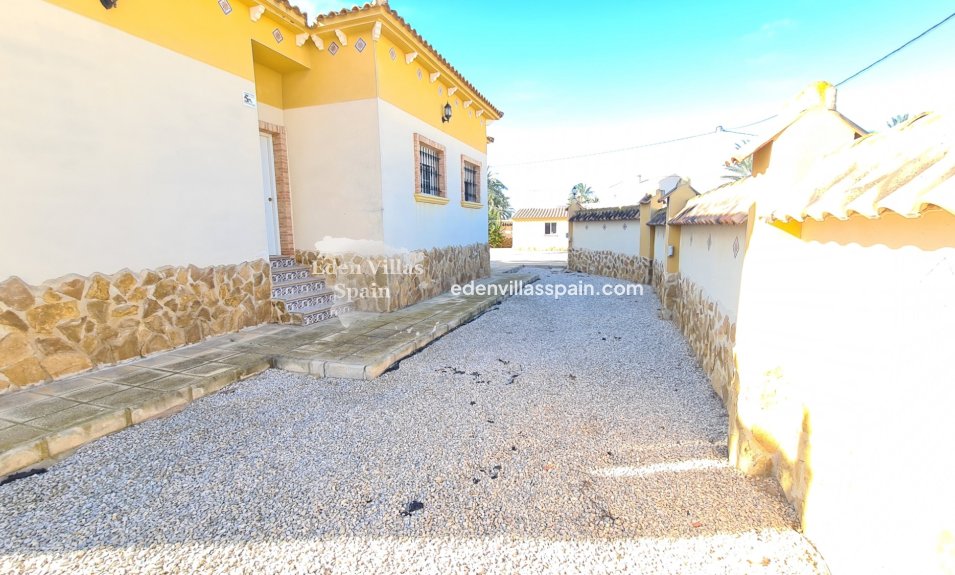 Segunda Mano - Casa de campo - Catral