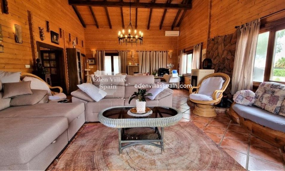 Segunda Mano - Casa de campo - Catral