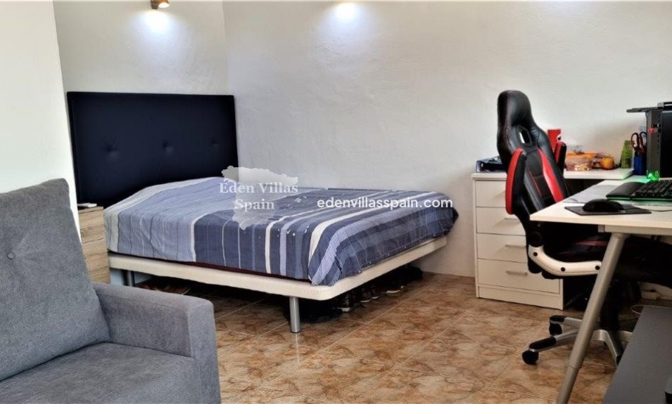 Segunda Mano - Casa de campo - Catral