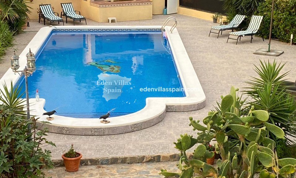 Segunda Mano - Casa de campo - Catral