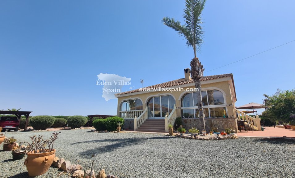 Segunda Mano - Casa de campo - Catral