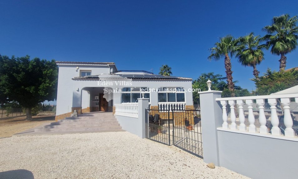 Segunda Mano - Casa de campo - Catral