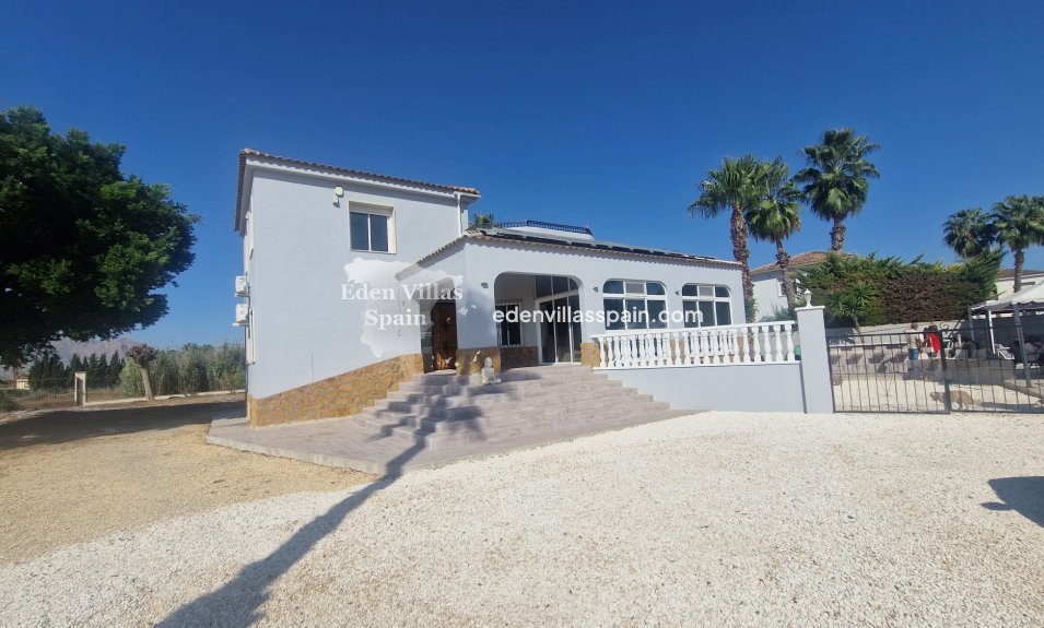 Segunda Mano - Casa de campo - Catral