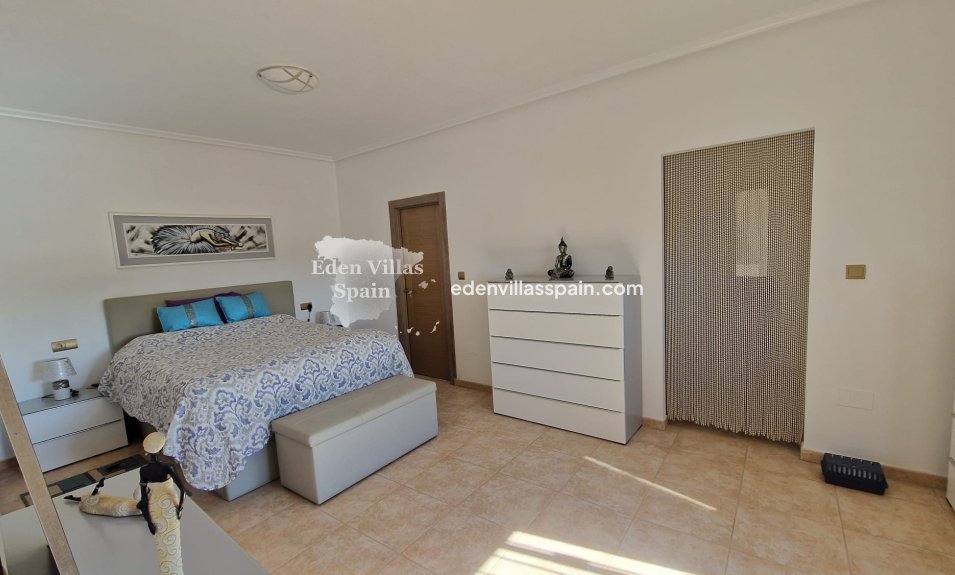 Segunda Mano - Casa de campo - Catral