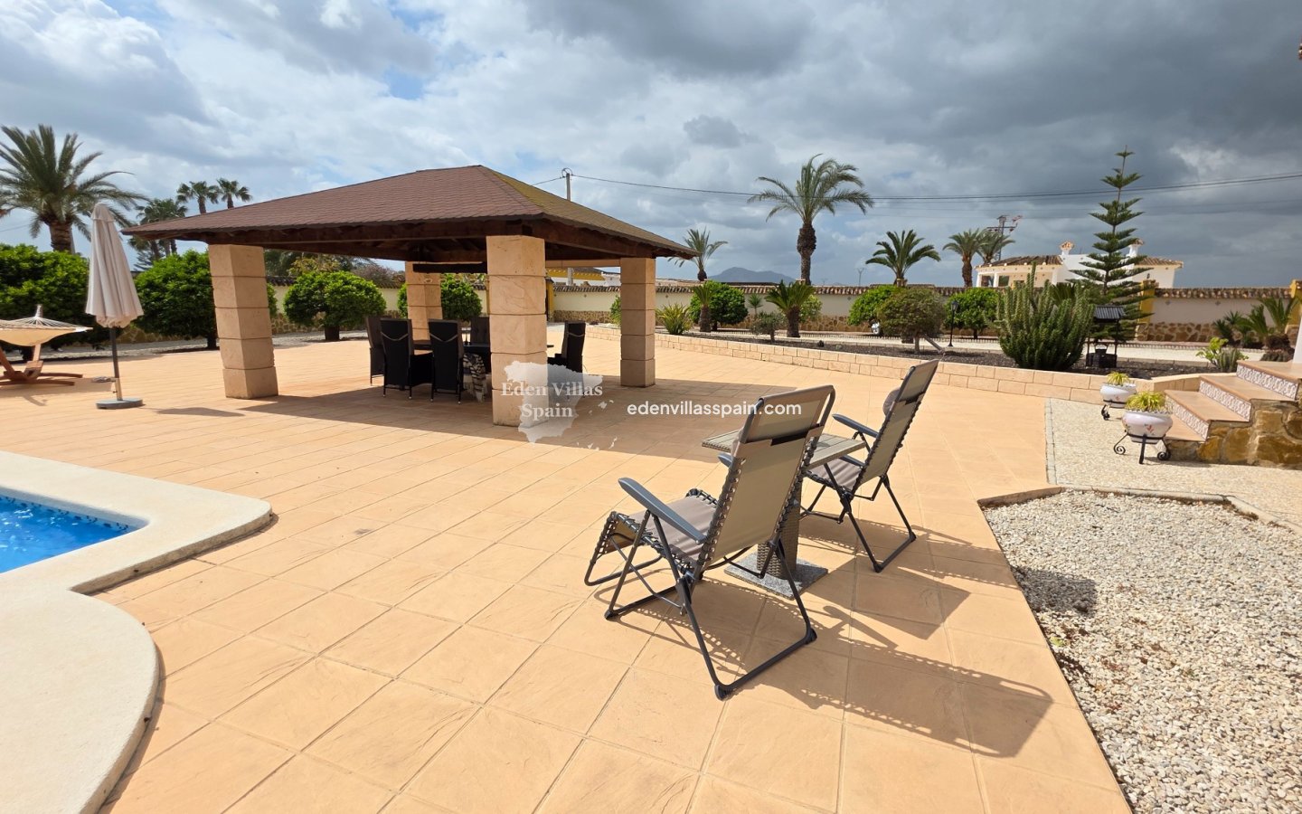 Segunda Mano - Casa de campo - Catral